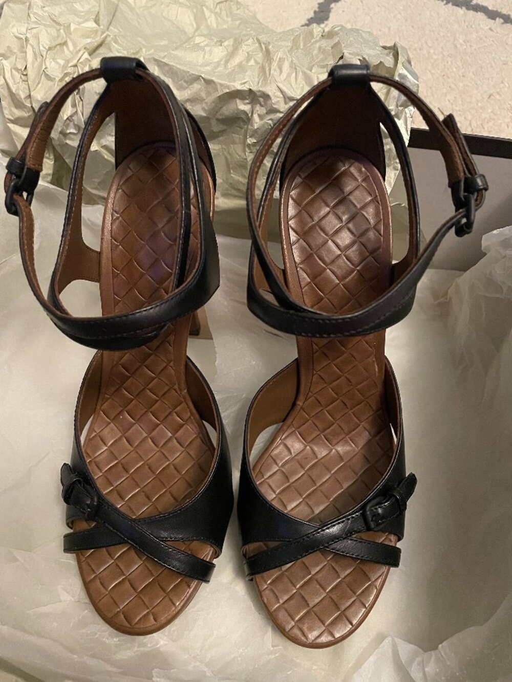 New in Box Bottega Veneta Heels Size 37